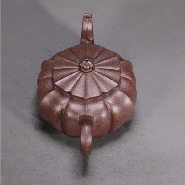 Ribbed Palace Lantern Teapot