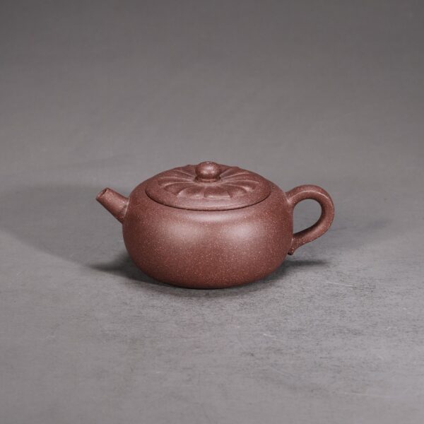 Lianpu Ruizhi Teapot by Chen Xinqing