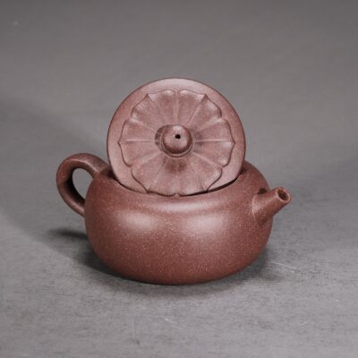 Lianpu Ruizhi Teapot by Chen Xinqing