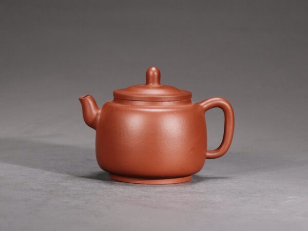 Molin Teapot