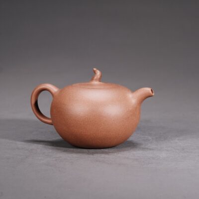 Single Pearl Teapot