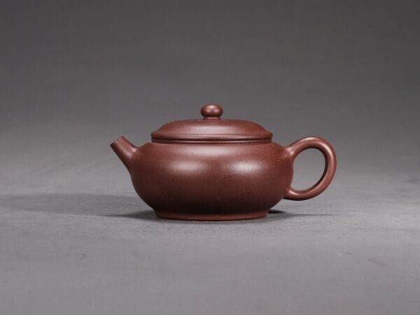 Flat Round Teapot