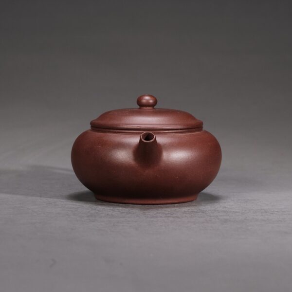 Flat Round Teapot
