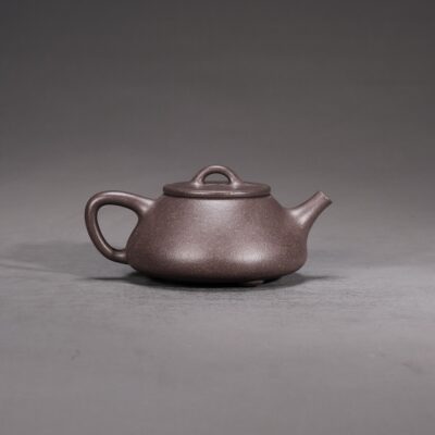 Flat Cover Shi Piao Teapot