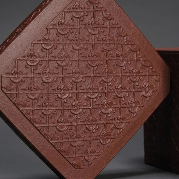 Jade Dragon Pig Octagonal Tea Caddy