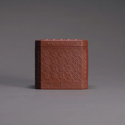 Jade Dragon Pig Octagonal Tea Caddy