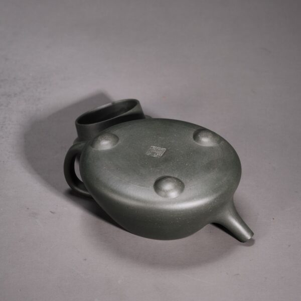 Oval Flat Lid Shi Piao Teapot