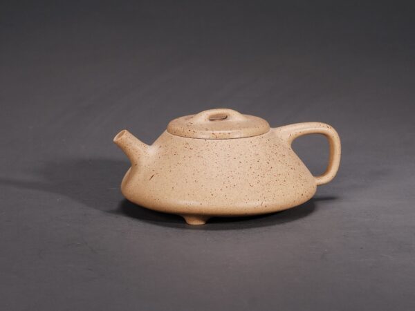 Yi Piao Teapot