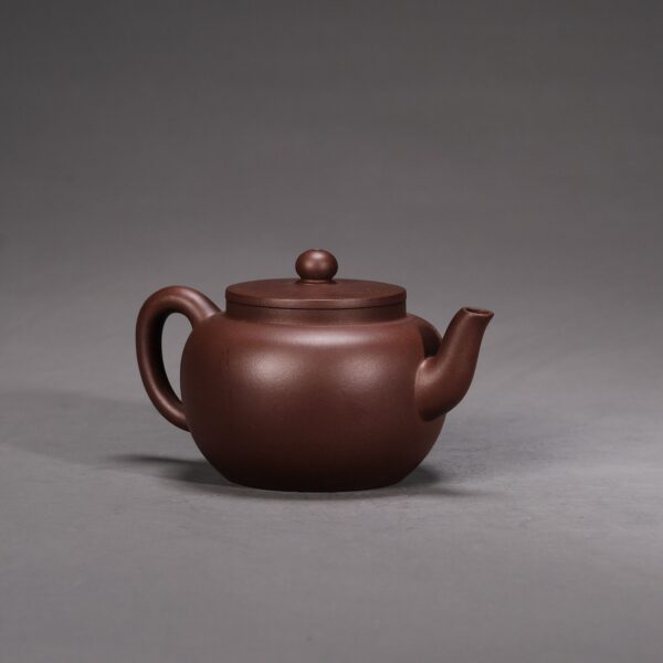 Xing You Heng Tang Flat Lid Lotus Seed Teapot