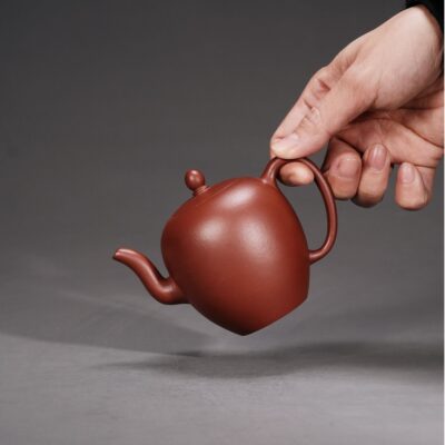 Beauty Shoulder Teapot