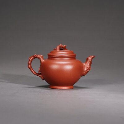 Squirrel & Grape Spring Teapot