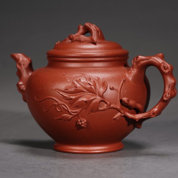 Squirrel & Grape Spring Teapot