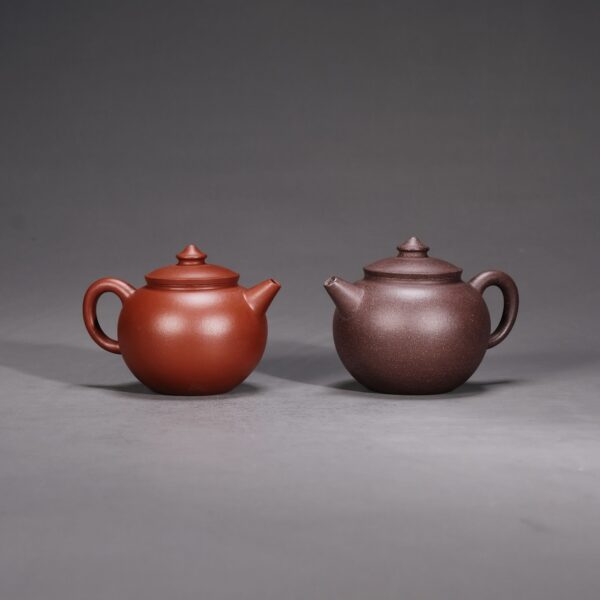Great Wheel Pearl Teapot