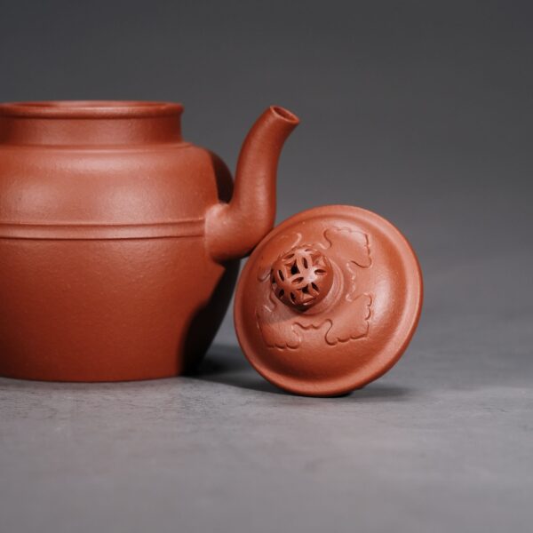 Yongqing Qianxuan Button Palace Lantern Teapot