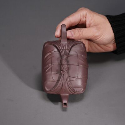 Treasure Inside Square Pouch Teapot