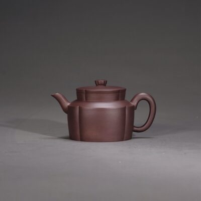 Angled Shoulder Begonia Teapot