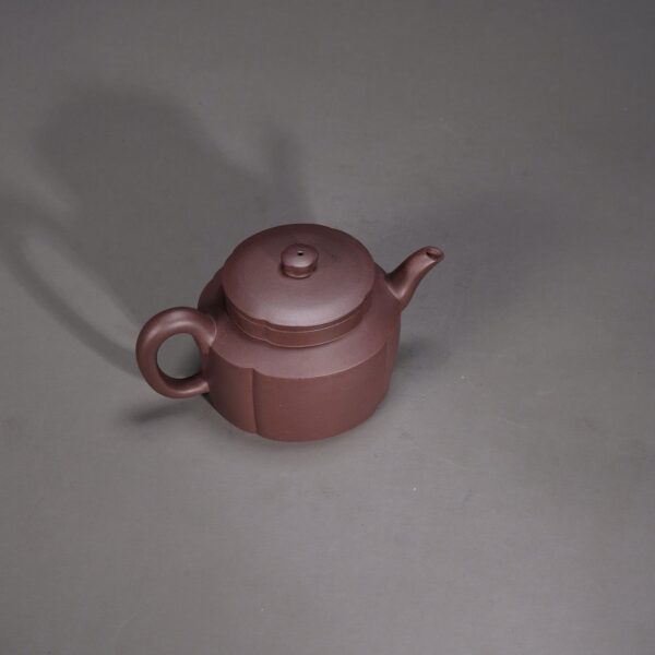 Angled Shoulder Begonia Teapot