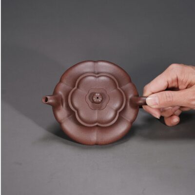 Ribbed Wide Flat Teapot