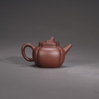 Mini Square Lion Ball Teapot