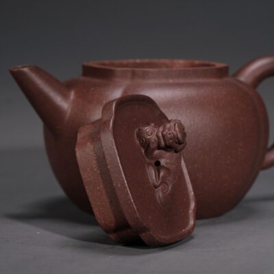 Mini Square Lion Ball Teapot