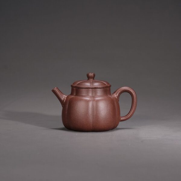 Plum Vase Teapot