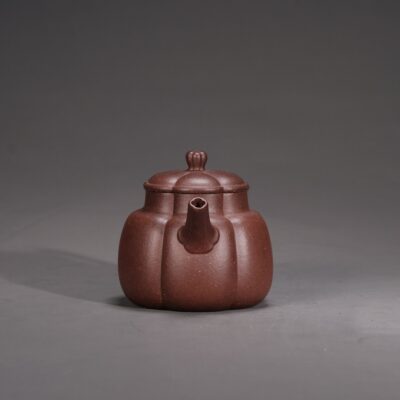 Plum Vase Teapot