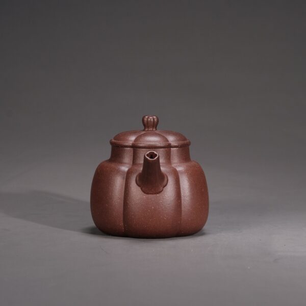 Plum Vase Teapot