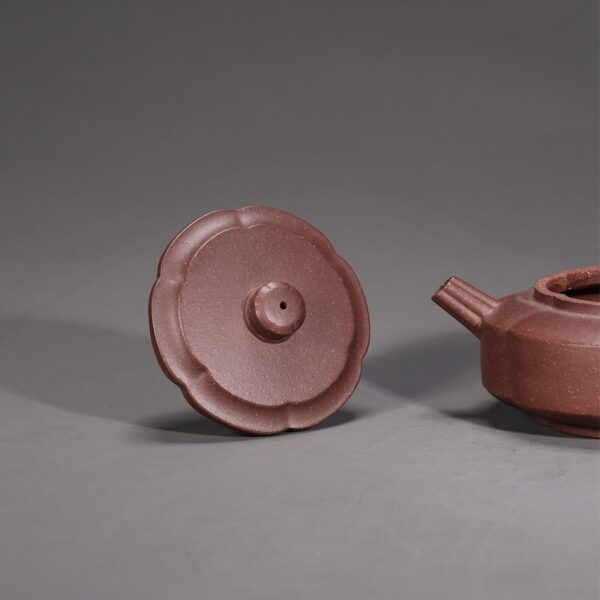 Plum Blossom Zhoupan Teapot