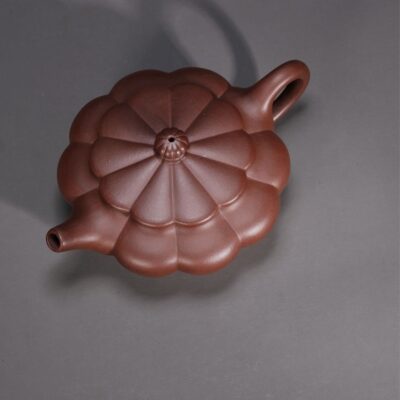 Ribbed Flat Morning Teapot