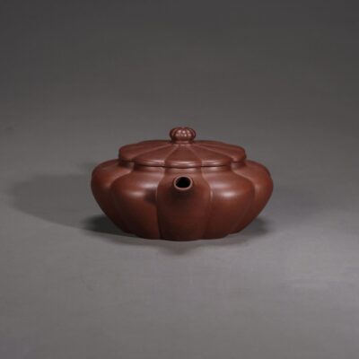 Ribbed Flat Morning Teapot