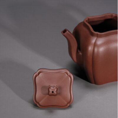 Rounded Square Teapot