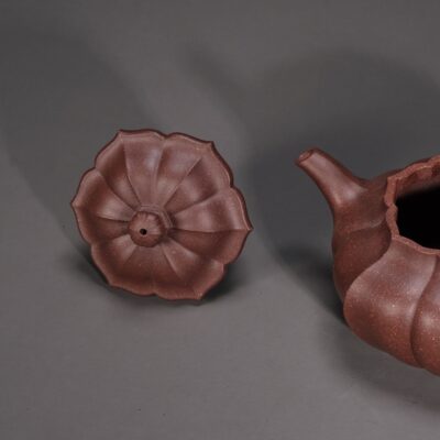 Hidden Square Teapot