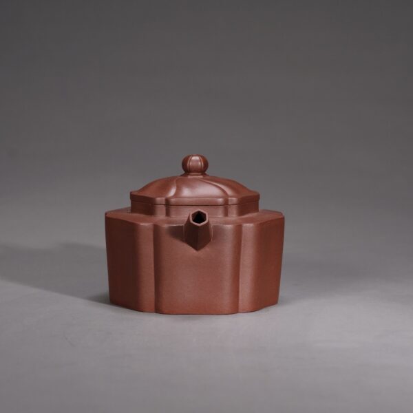 Cloud Scroll Hexagonal Teapot