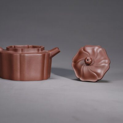 Cloud Scroll Hexagonal Teapot