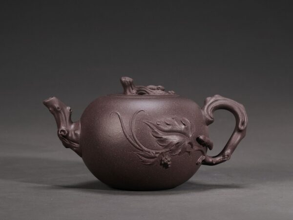Squirrel & Grape Teapot