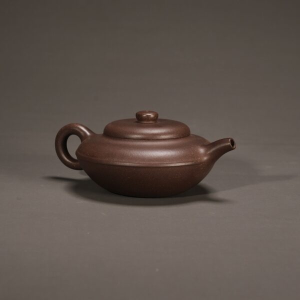 Daheng Line Round Teapot