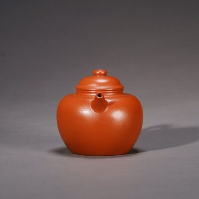 Daheng Tall Duo Zhi Teapot