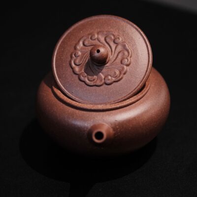 Ming Style Auspicious Cloud Teapot