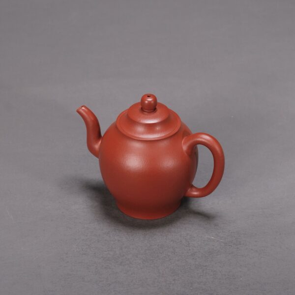 Shiheng Olive Teapot by Youquan